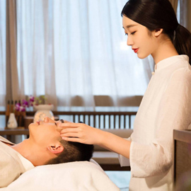 济南Yayu养生馆秉持“客户至上”的服务理念